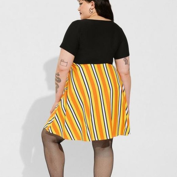 ❤️NWT VINTAGE TORRID FOXY DRESS DISNEY MICKEY MOUSE PUMPKIN CANDY HALLOWEEN 4X - Picture 3 of 12